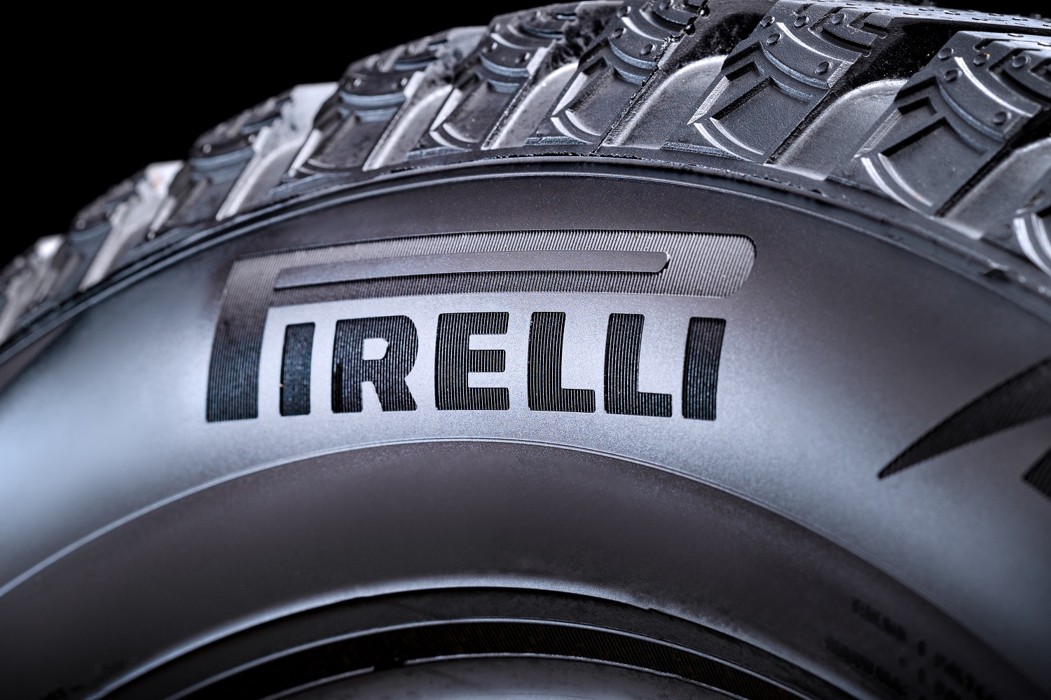 Fournisseur de pneus Pirelli | Pneumaclic